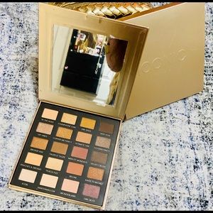 Iconic Legend Eyeshadow Pallet